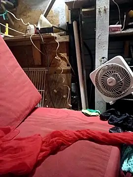 Snapshot of Canuseemeray chatting on September 2025 06:03:01 AM Canuseemeray online show from September 2025 06:03:01 AM