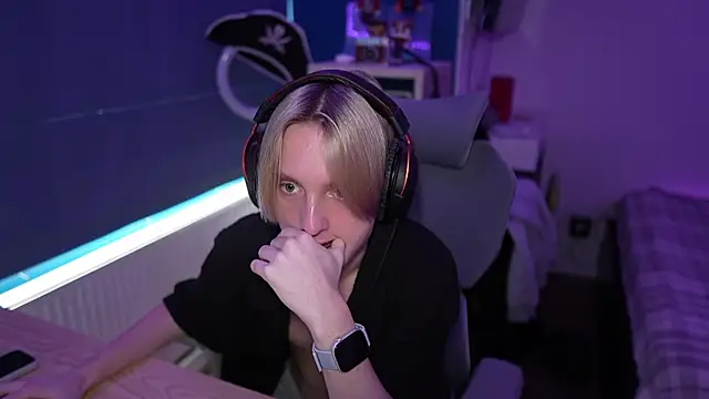 Serxyi online show from September 2025 08:36:02 AM