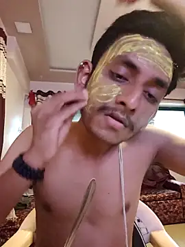 Snapshot of yung_cplz chatting on November 2025 08:40:02 AM yung cplz online show from November 2025 08:40:02 AM