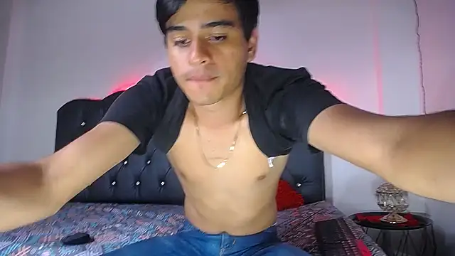 Charlie Cock  online show from October 2025 09:03:02 PM