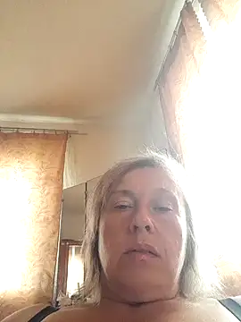 Snapshot of Catherine372311 chatting on September 2025 10:57:02 AM Catherine372311 online show from September 2025 10:57:02 AM