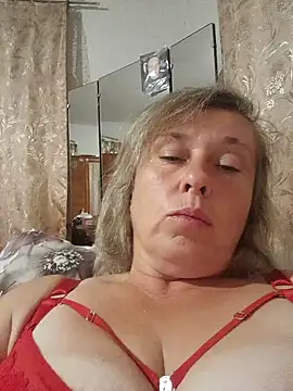 Snapshot of Catherine372311 chatting on September 2025 07:10:02 PM Catherine372311 online show from September 2025 07:10:02 PM