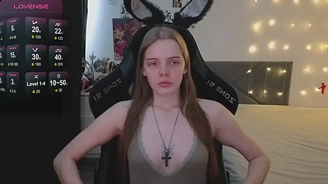 Luna Navy online show from January 2026 07:34:01 AM