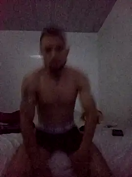 andr4558 online show from November 2025 05:28:01 PM