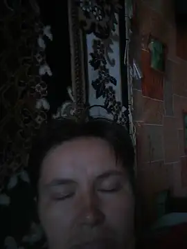 Romashka33011 online show from September 2025 07:23:01 AM
