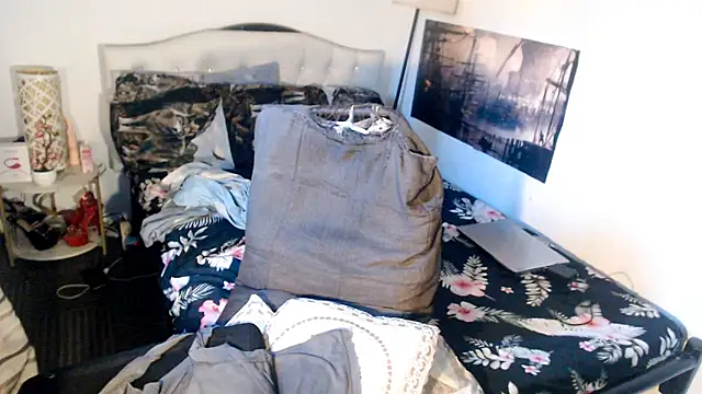 NinaDOM4CUM online show from April 2026 10:36:01 PM