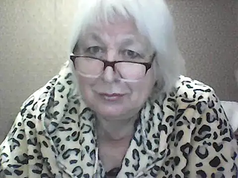Snapshot of Alexia64231 chatting on September 2025 03:39:02 AM Alexia64231 online show from September 2025 03:39:02 AM