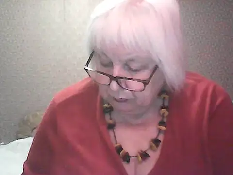 Snapshot of Alexia64231 chatting on September 2025 03:46:02 AM Alexia64231 online show from September 2025 03:46:02 AM
