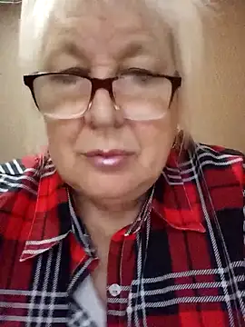 Alexia64231 online show from November 2025 04:06:02 AM