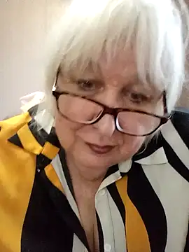 Alexia64231 online show from November 2025 09:09:01 AM