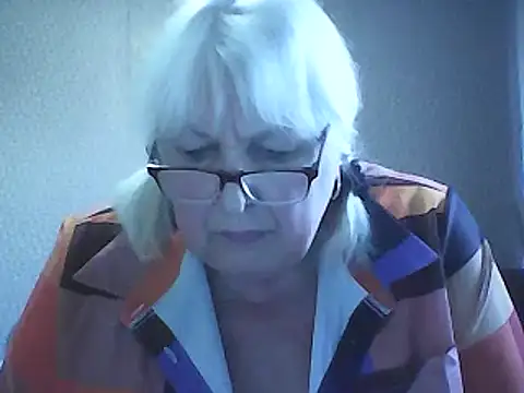 Alexia64231 online show from May 2026 11:46:02 AM