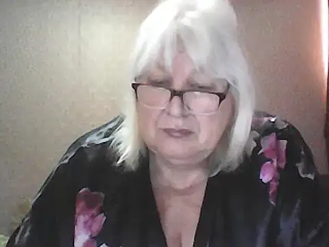 Alexia64231 online show from May 2026 04:28:02 AM