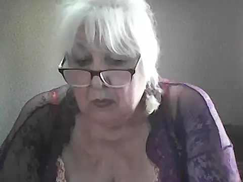 Alexia64231 online show from May 2026 04:55:01 AM
