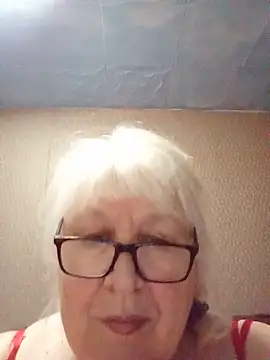 Alexia64231 online show from June 2026 04:26:02 PM