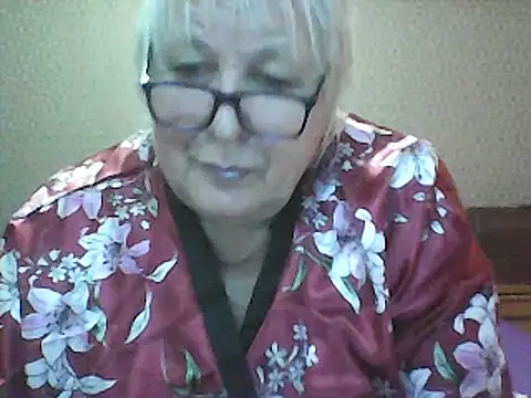 Snapshot of Alexia64231 chatting on October 2025 01:01:02 PM Alexia64231 online show from October 2025 01:01:02 PM