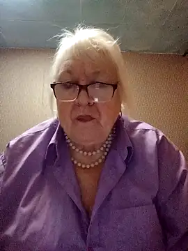 Alexia64231 online show from October 2025 03:14:01 AM