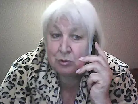 Snapshot of Alexia64231 chatting on October 2025 05:02:02 PM Alexia64231 online show from October 2025 05:02:02 PM