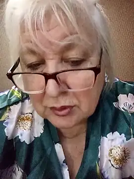 Alexia64231 online show from November 2025 01:59:02 AM