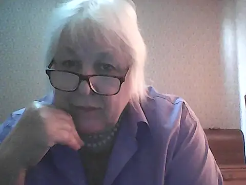 Snapshot of Alexia64231 chatting on September 2025 05:03:01 AM Alexia64231 online show from September 2025 05:03:01 AM