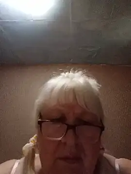 Alexia64231 online show from June 2026 11:05:02 AM