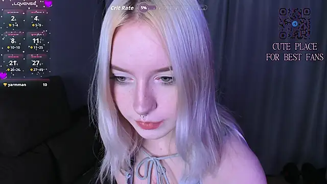 godlikegirlyy online show from March 2026 03:20:01 PM