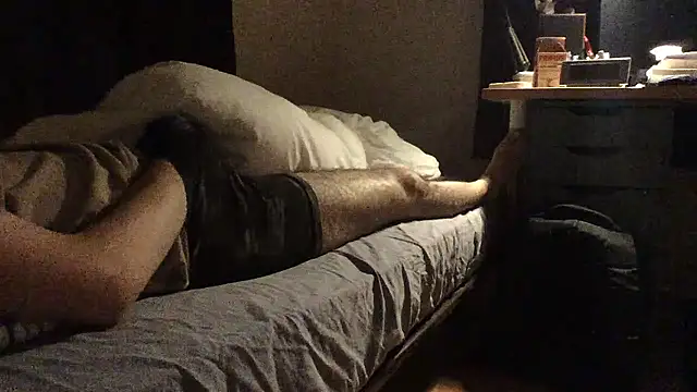 Snapshot of yrmyddy chatting on October 2025 02:31:02 PM yrmyddy online show from October 2025 02:31:02 PM