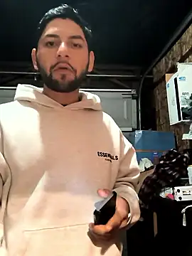 Julians26ne online show from January 2026 02:09:01 PM