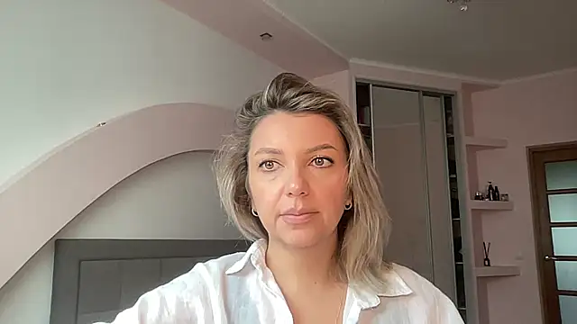 Snapshot of Beautysoul_ chatting on October 2025 08:59:01 AM Beautysoul online show from October 2025 08:59:01 AM