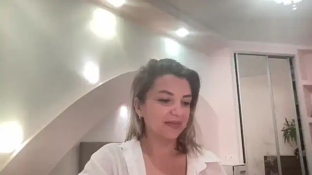 Snapshot of Beautysoul_ chatting on September 2025 04:34:02 PM Beautysoul online show from September 2025 04:34:02 PM