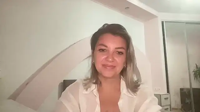 Snapshot of Beautysoul_ chatting on September 2025 04:35:02 PM Beautysoul online show from September 2025 04:35:02 PM
