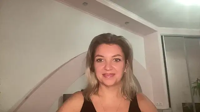 Snapshot of Beautysoul_ chatting on October 2025 03:59:02 PM Beautysoul online show from October 2025 03:59:02 PM
