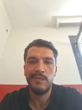 bisexsualman online show from June 2026 08:42:01 AM