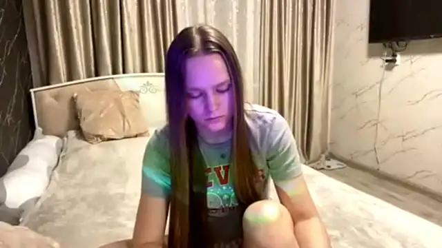 SoSweetGirl online show from November 2025 01:04:01 PM