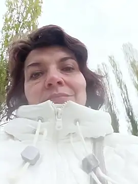 LedyNika online show from April 2026 03:02:01 PM