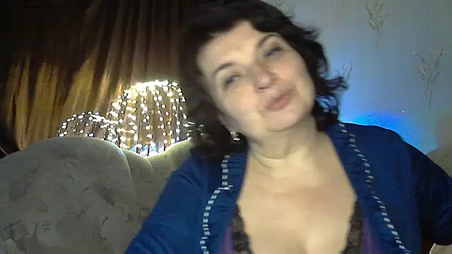 LedyNika online show from November 2025 07:47:01 PM