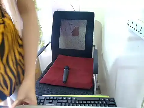 Sexy clever18xx online show from April 2026 03:12:01 AM