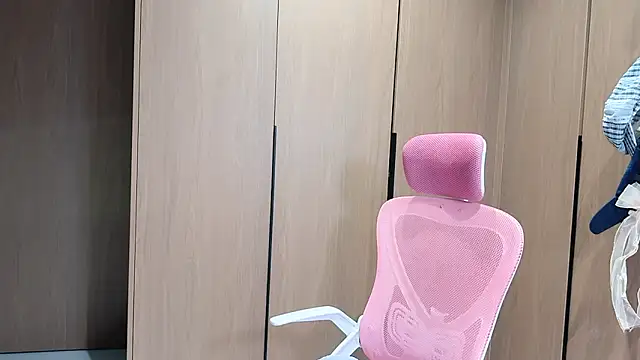 Lilium-520 online show from March 2026 11:24:01 AM