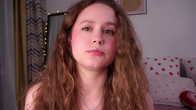 SusannaScholler online show from April 2026 10:16:02 PM