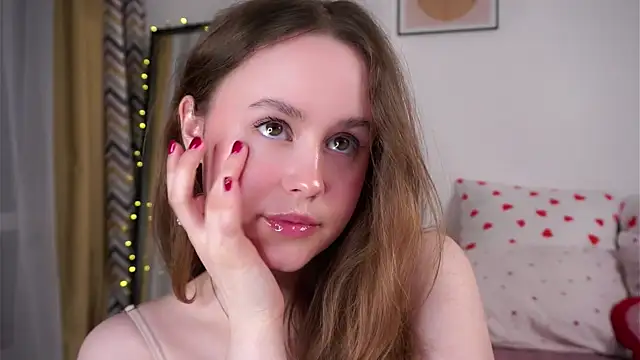 SusannaScholler online show from April 2026 10:39:02 PM