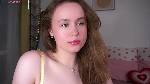 Snapshot of SusannaScholler chatting on June 2026 11:20:02 PM SusannaScholler online show from June 2026 11:20:02 PM