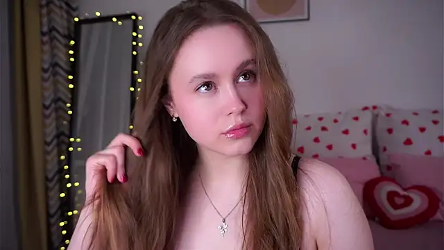 SusannaScholler online show from April 2026 10:59:02 PM