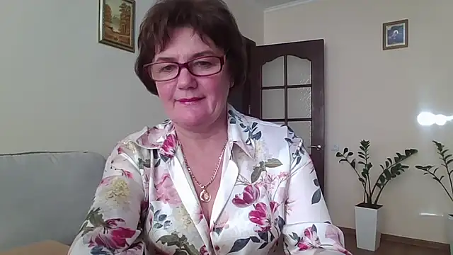 Snapshot of Galina56301 chatting on September 2025 03:08:02 PM Galina56301 online show from September 2025 03:08:02 PM