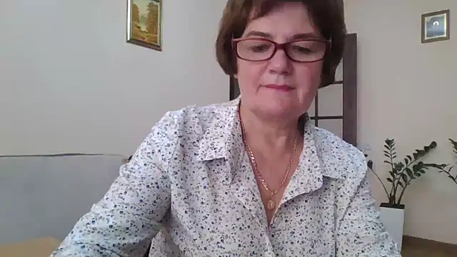 Snapshot of Galina56301 chatting on September 2025 12:16:01 PM Galina56301 online show from September 2025 12:16:01 PM