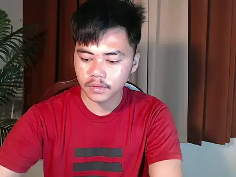 hot emman online show from May 2026 07:58:02 PM