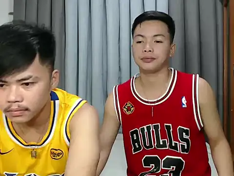 hot emman online show from October 2025 11:00:02 AM