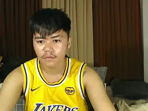 hot emman online show from March 2026 02:35:01 AM