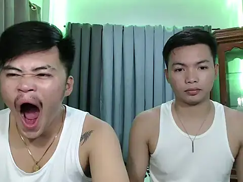 hot emman online show from November 2025 04:16:02 AM