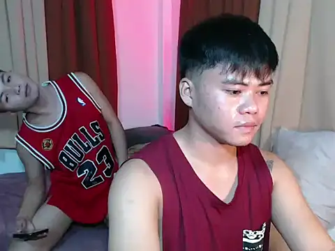 hot emman online show from February 2026 12:35:01 PM