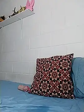 oxxy jean online show from April 2026 10:23:02 PM