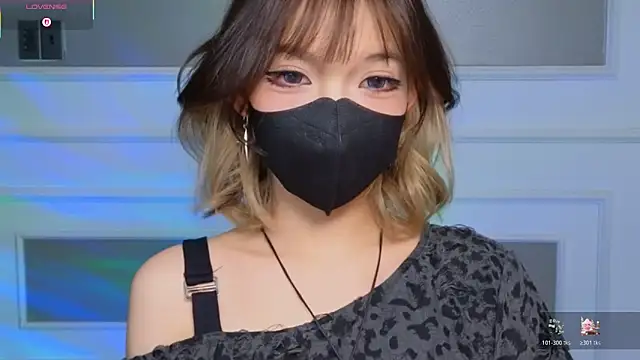      Panda      online show from April 2026 06:03:02 PM